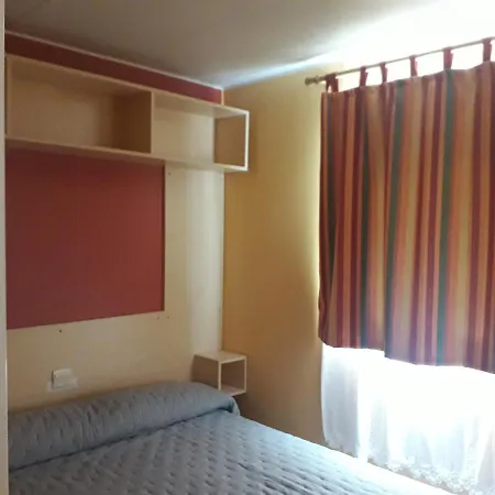 Camping Bungalows Campalans Borredá